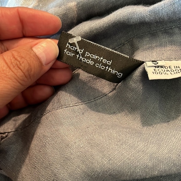 Hand painted tunic top. 100% Linen. Made in Ecuador. Size Small. - Picture 5 of 8